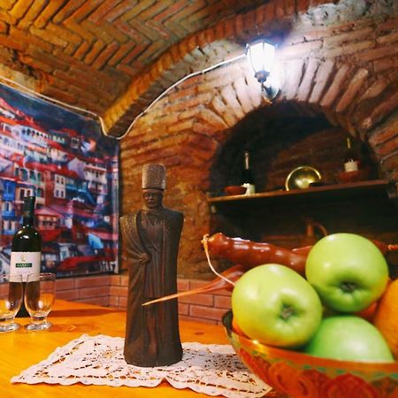 Apartment On Freedom Square Diuma Street ティビリシ エクステリア 写真